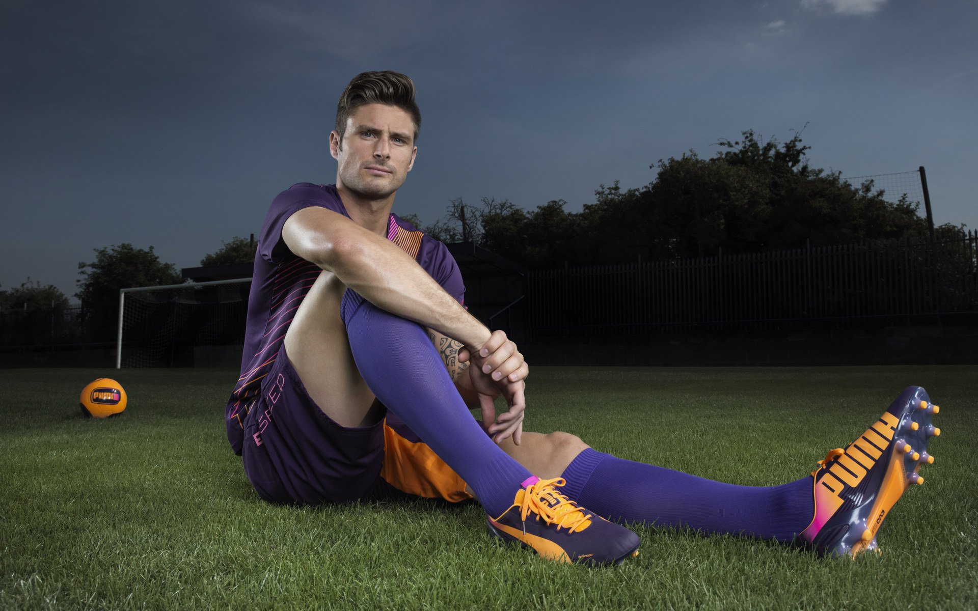 詹姆斯成为胜负手,当美加墨世界杯之夜照见篮球的全球野心