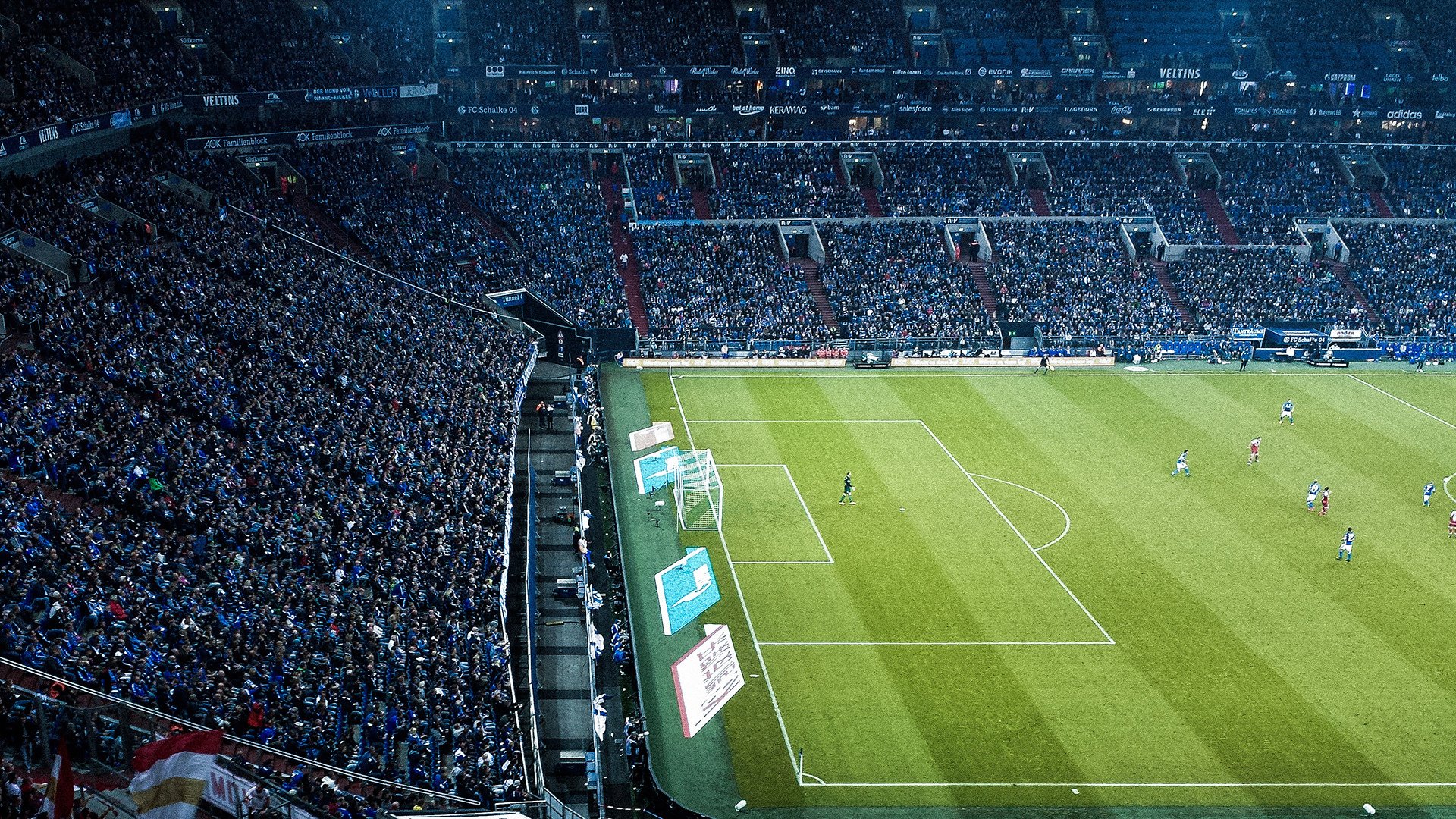 阿劳霍个人能力完全展现，曼联带走希腊，一场比赛，两种命运的交响